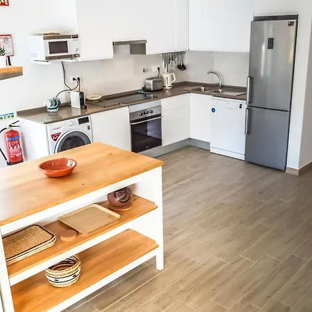 Apartman Casa Maia- Spacious With Outdoor Terraces *