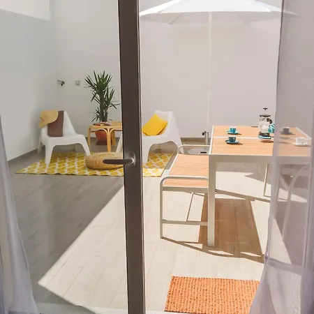 Casa Maia- Spacious With Outdoor Terraces Apartment Olhao
