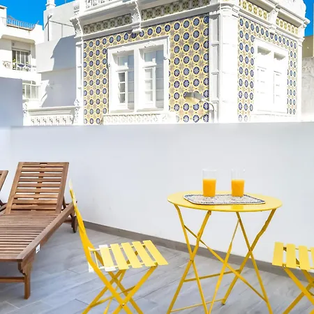 Casa Maia- Spacious With Outdoor Terraces Apartment *